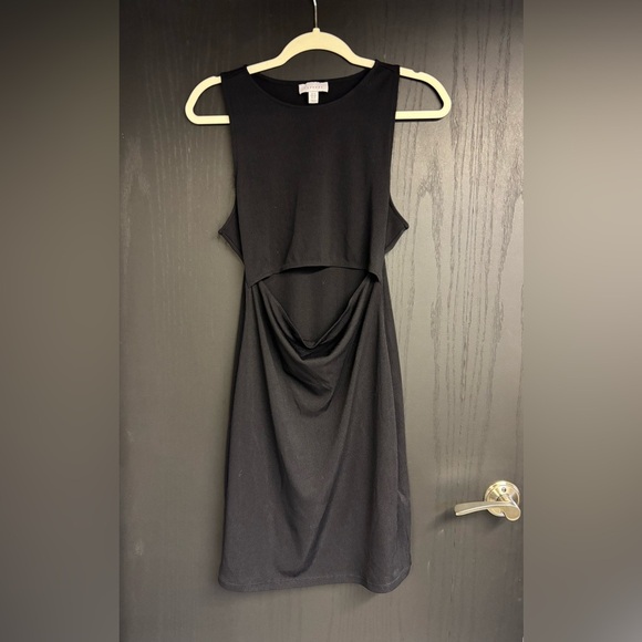 Topshop Black Dress Cut Out in Front Knit - Picture 1 of 3